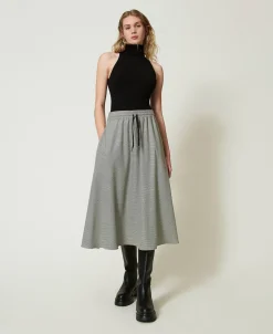 Top Halter Fitted In Maglia